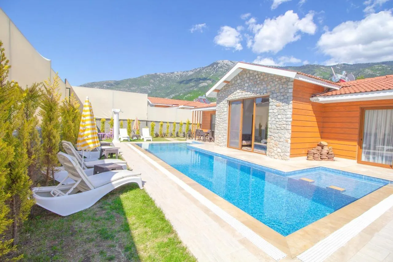 Tlos Deluxe 3+1 Villa ,Oezel Havuzlu, Fethiye